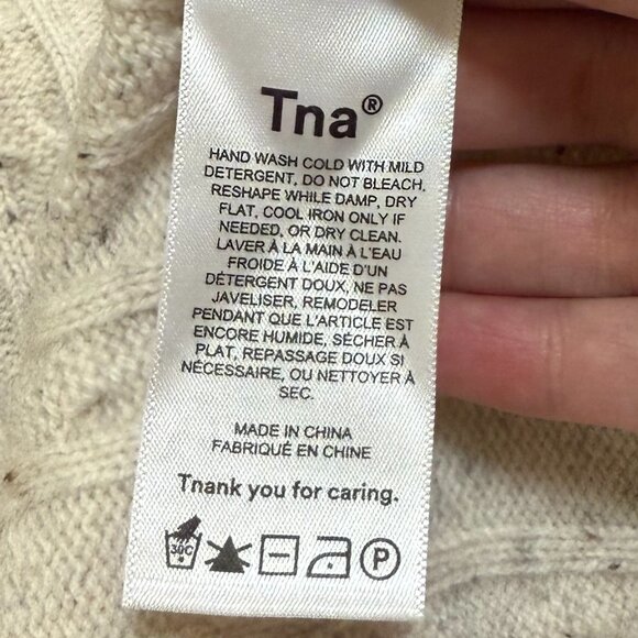 NWOT Aritzia TNA Cashwool Percy Sweater - Picture 8 of 9